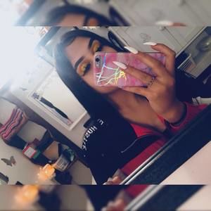 Meet your Posher, Tanara